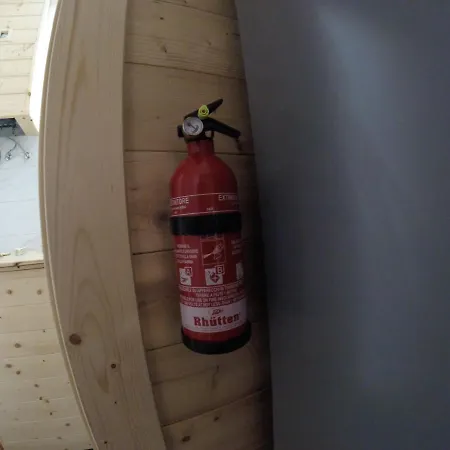 Light * アヴェッリーノ